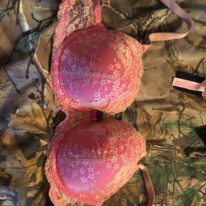 34dd Victoria’s Secret pink lace bra